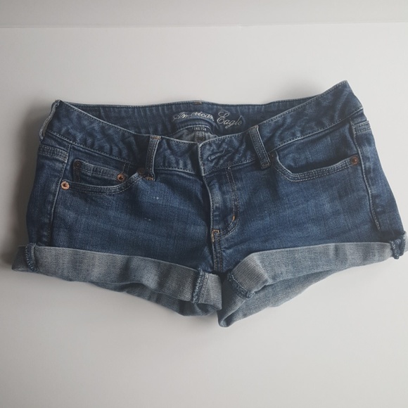 American Eagle Outfitters Pants - American Eagle Stretch - Shorts * Size 6
